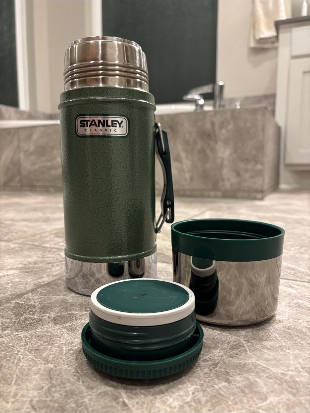 Stanley Classic Green Vacuum Food Jar
